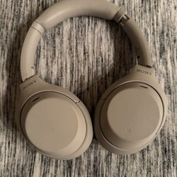 Sony WH-1000XM4 Headphones