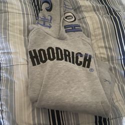 Hoodrich size medium