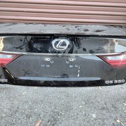 2013-2019 Lexus Gs350 Trunk/Deck lid With Spoiler And Lights And Camera Accessories OEM.
