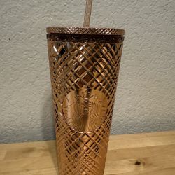 Brand New Starbucks 24oz Studded Tumbler – Metallic Rose Gold