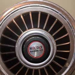 Holiday Rambler Travel Trailers RV Hubcaps  4