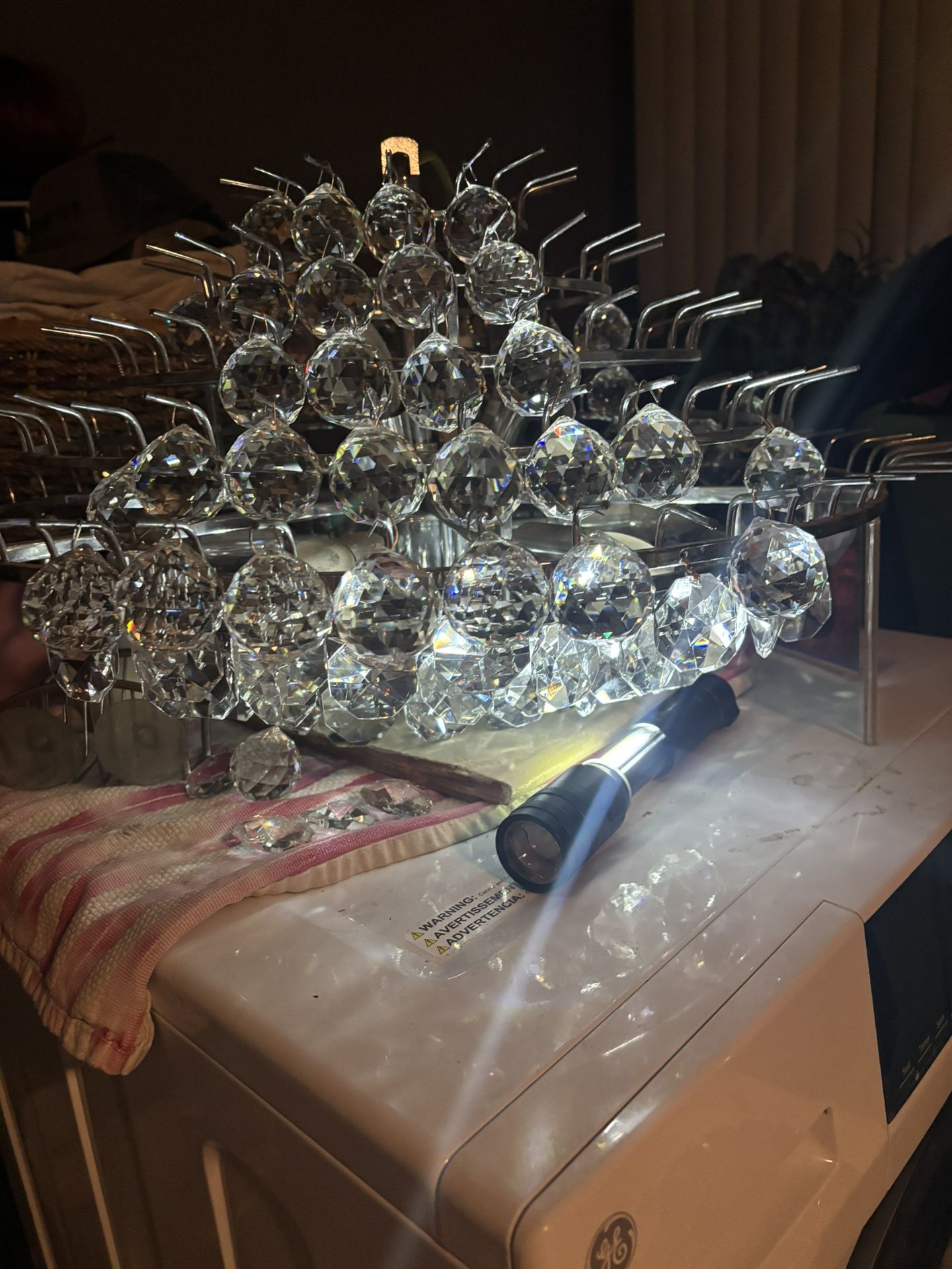 BEAUTIFUL VINTAGE CRYSTAL BALL CHANDELIER