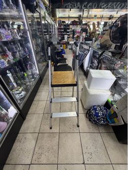3-Step Aluminum Step Stool Ladder with Wooden Top Platform / Stand