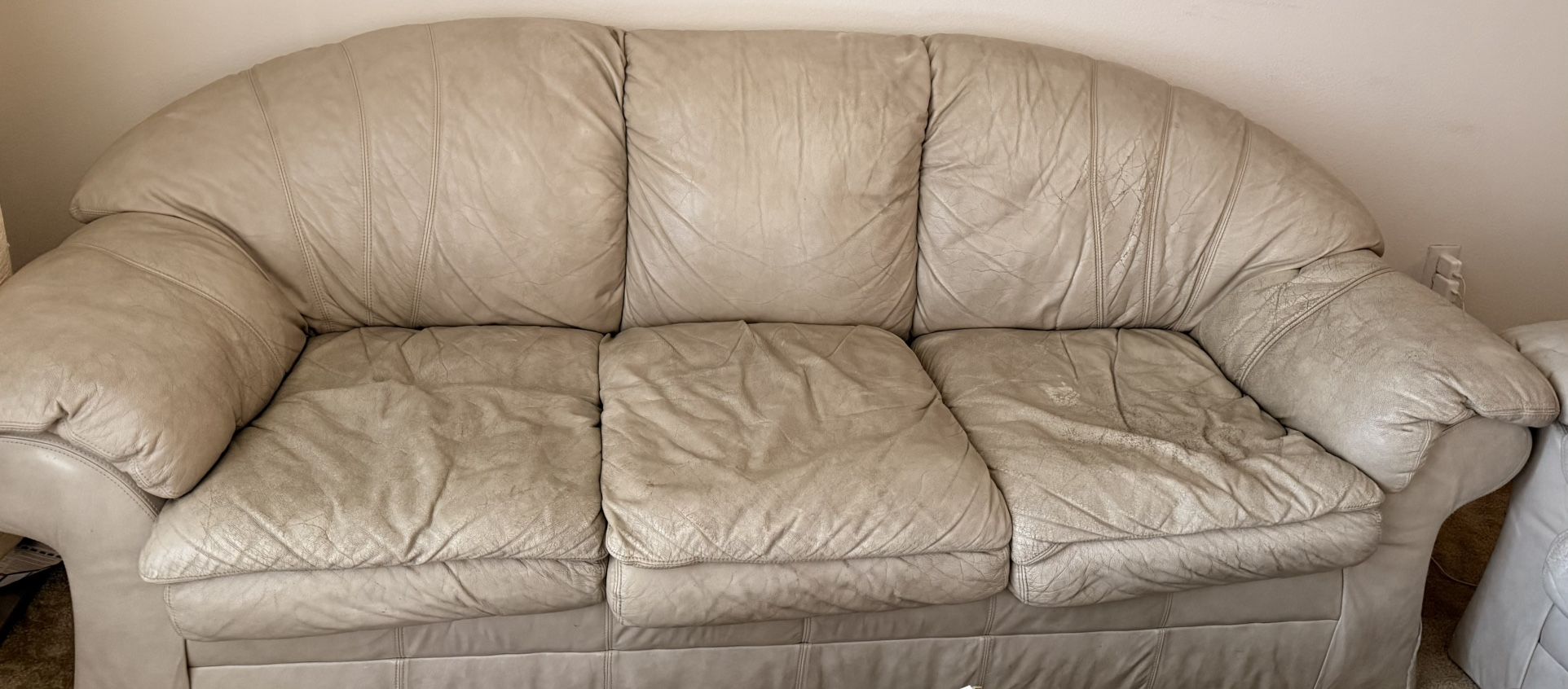 Leather Sofa & Loveseat Set – Sturdy & Comfortable (Free!)