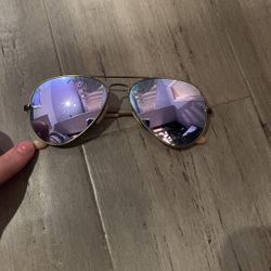 Raybans Purple lense Gold Frame