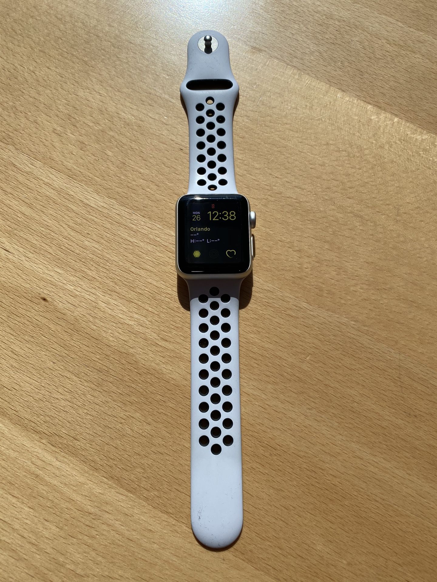 Apple iWatch 3 38mm Nike Edition in perfect condition.