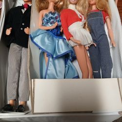 Barbies 