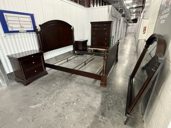 Ashley Furniture King Size Bedroom Set