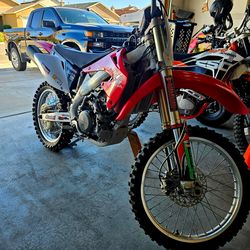 2003 crf 450 Honda dirtbike