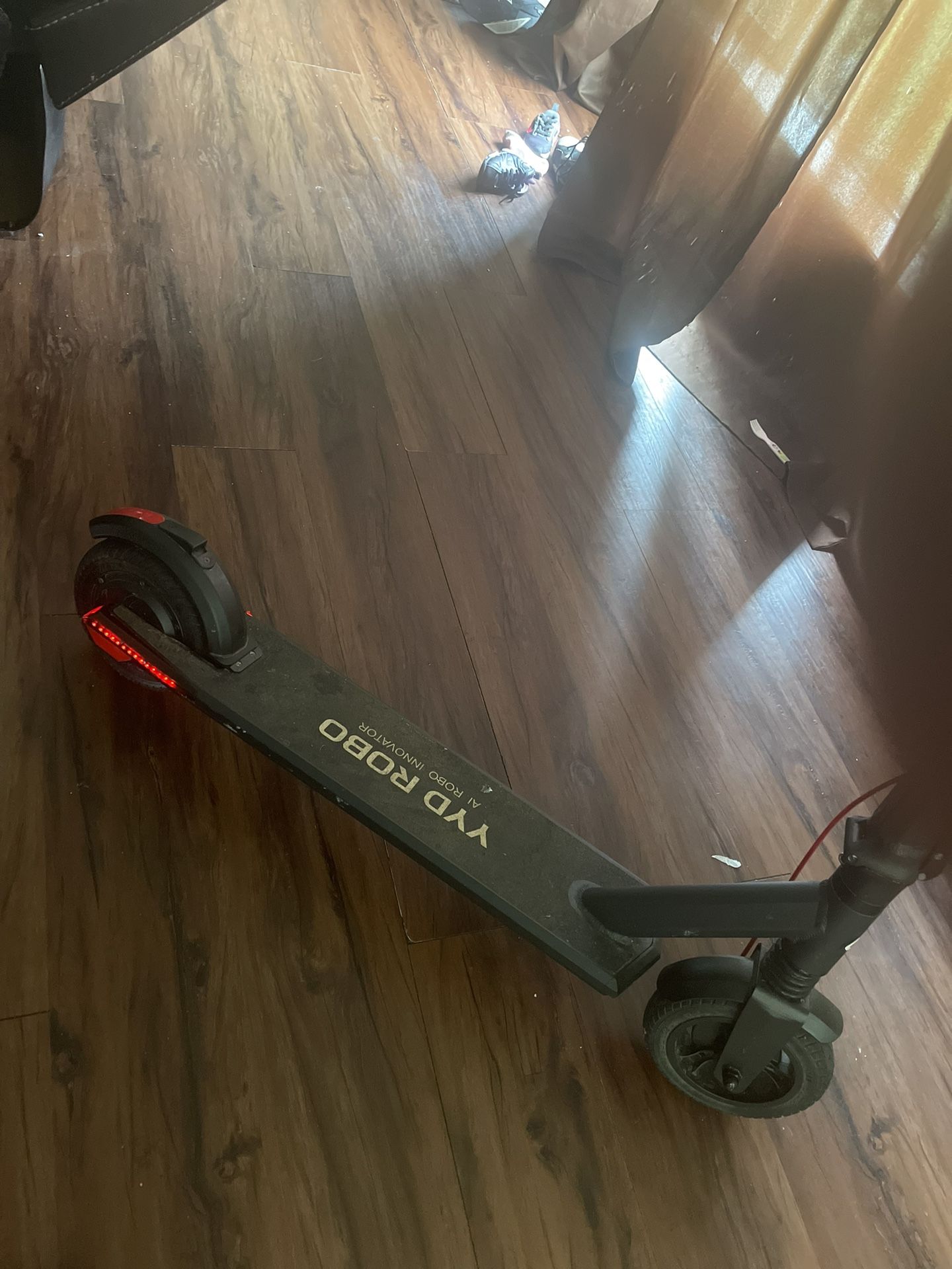 YYD ROBO Electric Scooter