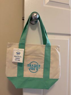 Trader Joe’s mini totes