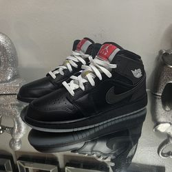 Jordan 1 Mid Metallic Reimagined