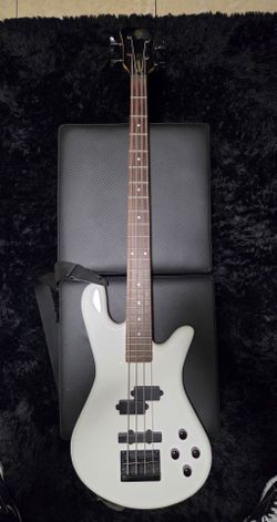 Spector Performer 4 Bass Guitar
