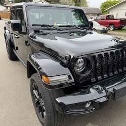 2023 Jeep Gladiator