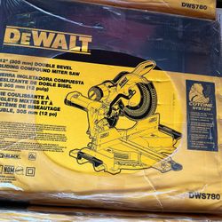 DWS780 Sliding Compound Miter Saw 