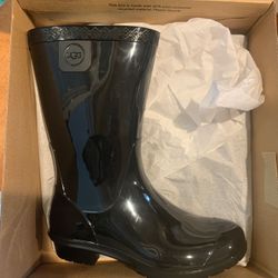 UGG Rain Boots size 13