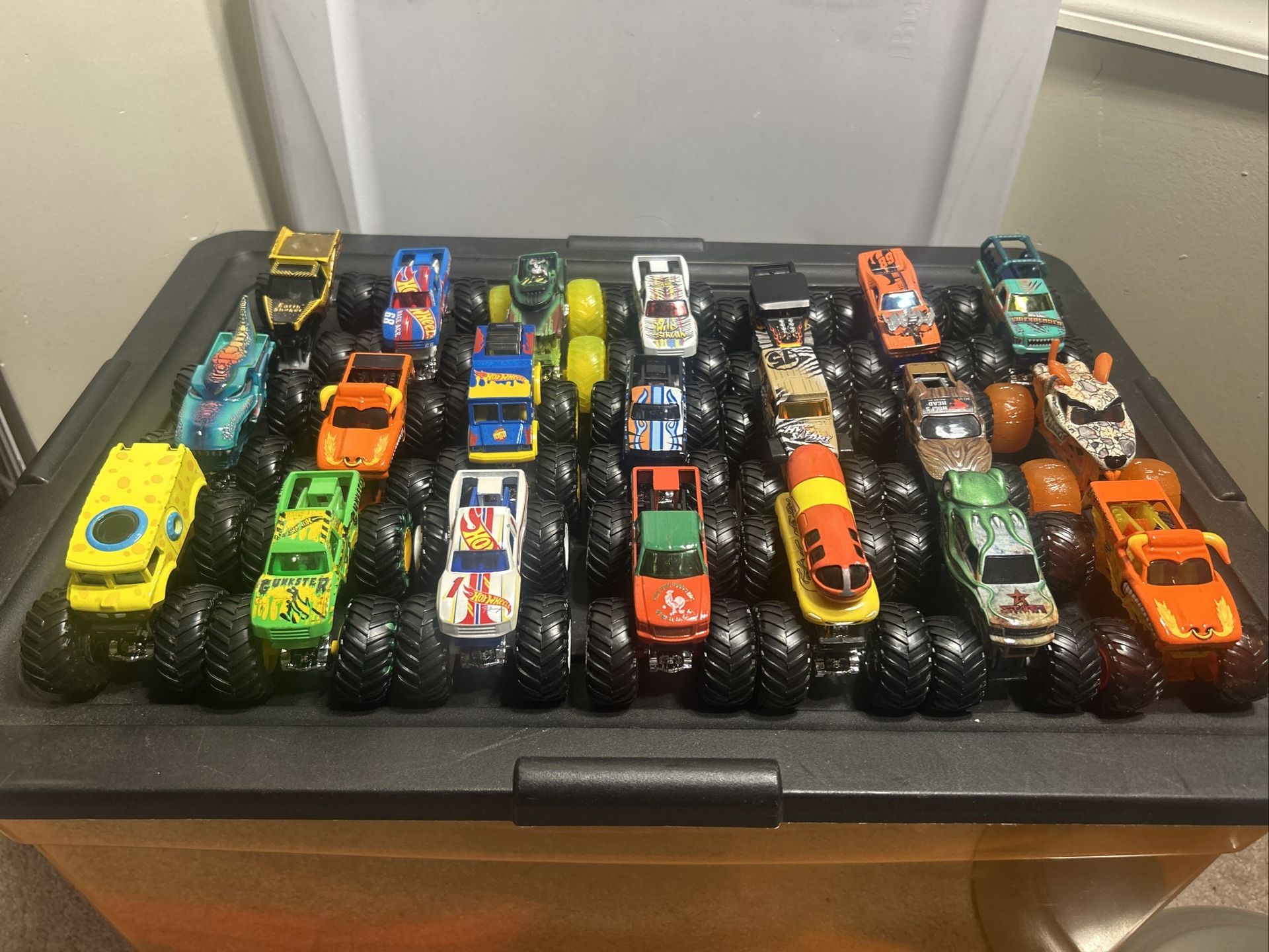 Lot of 21 Hot Wheels Monster Trucks Monster Jam