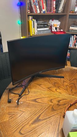Samsung 27" Curved Monitor