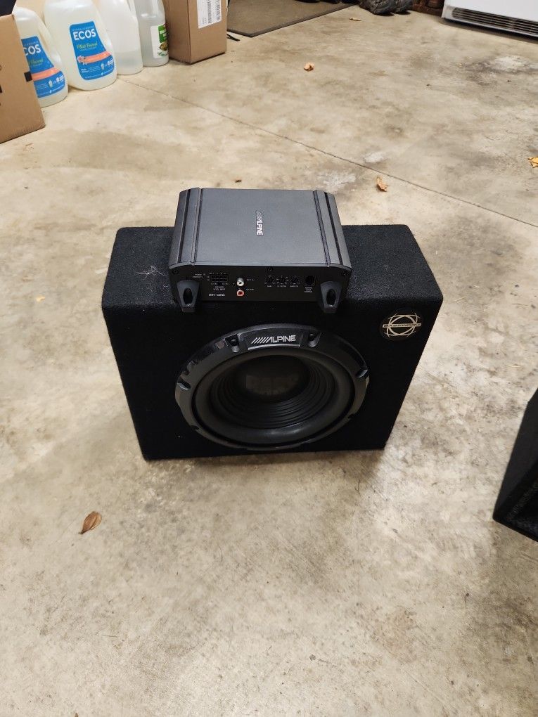 Alpine Amp And 8"sub