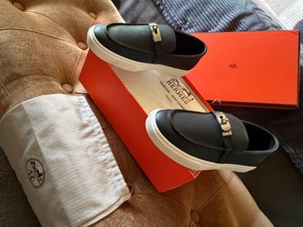 HERMES Men’s leather loafer slide 44
