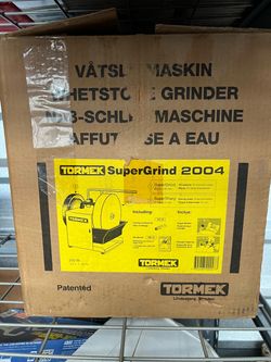 Tormek SuperGrind Wet Stone Grinder with Attachments