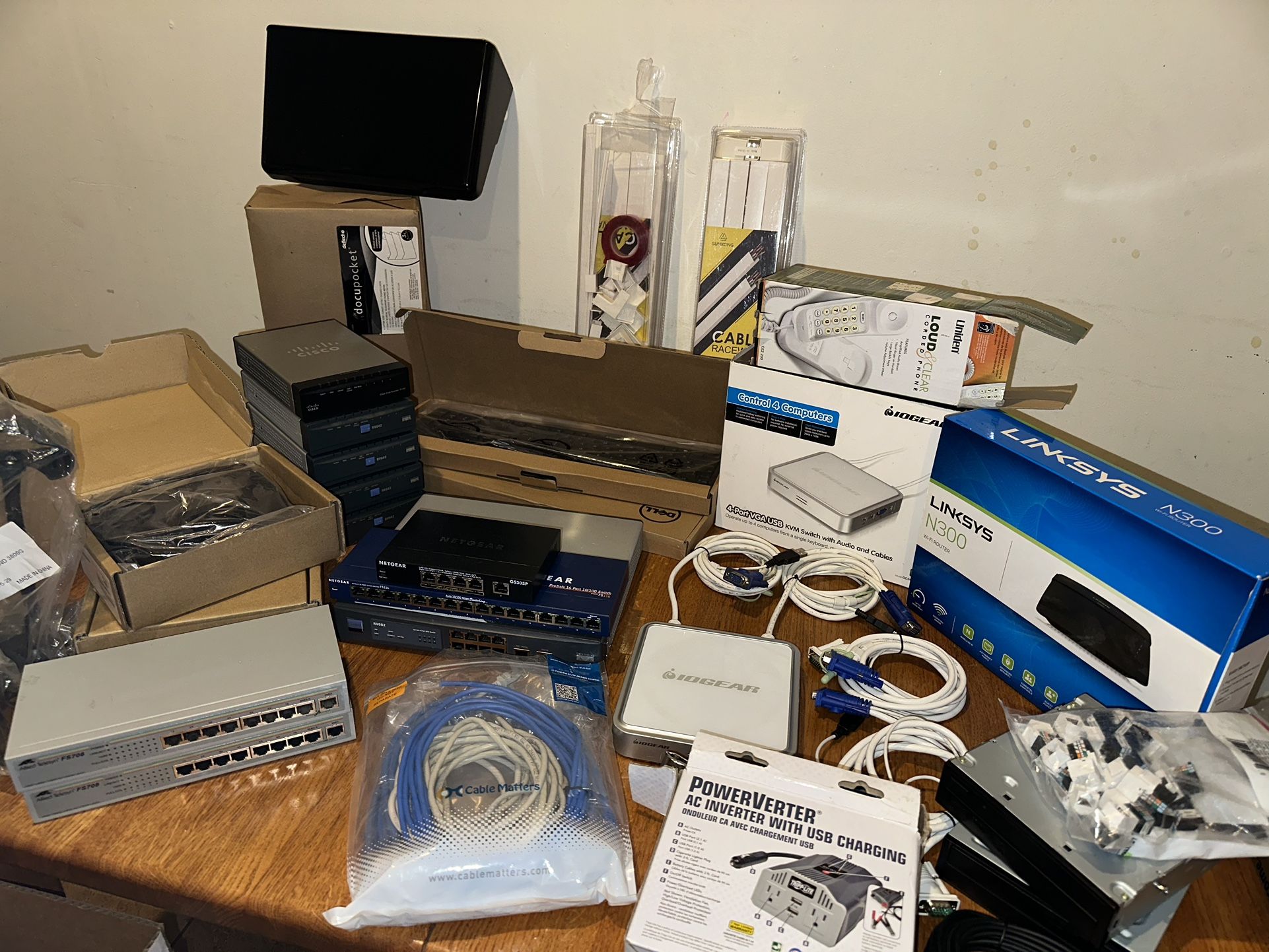 IT Devices And Accesories