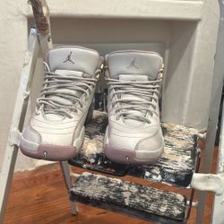 Air Jordan 12 GS “Plum Fog” – Size 7Y