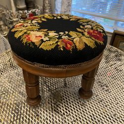 Gorgeous Vintage Foot Stool 