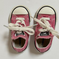 Converse One Star Infant Shoes Size 5