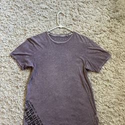 Semi New Guess Purple Men’s T-Shirt Size Small