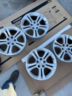 Dodge Charger Rims 