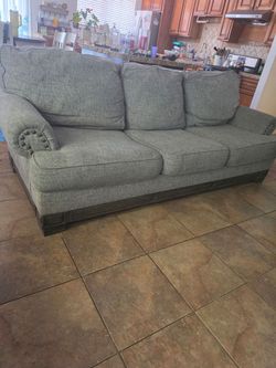 Free ashly Forniture