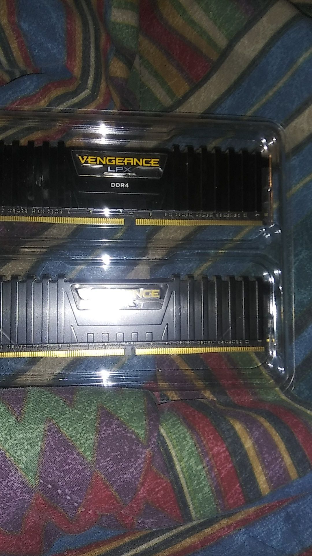 DDR4 RAM
