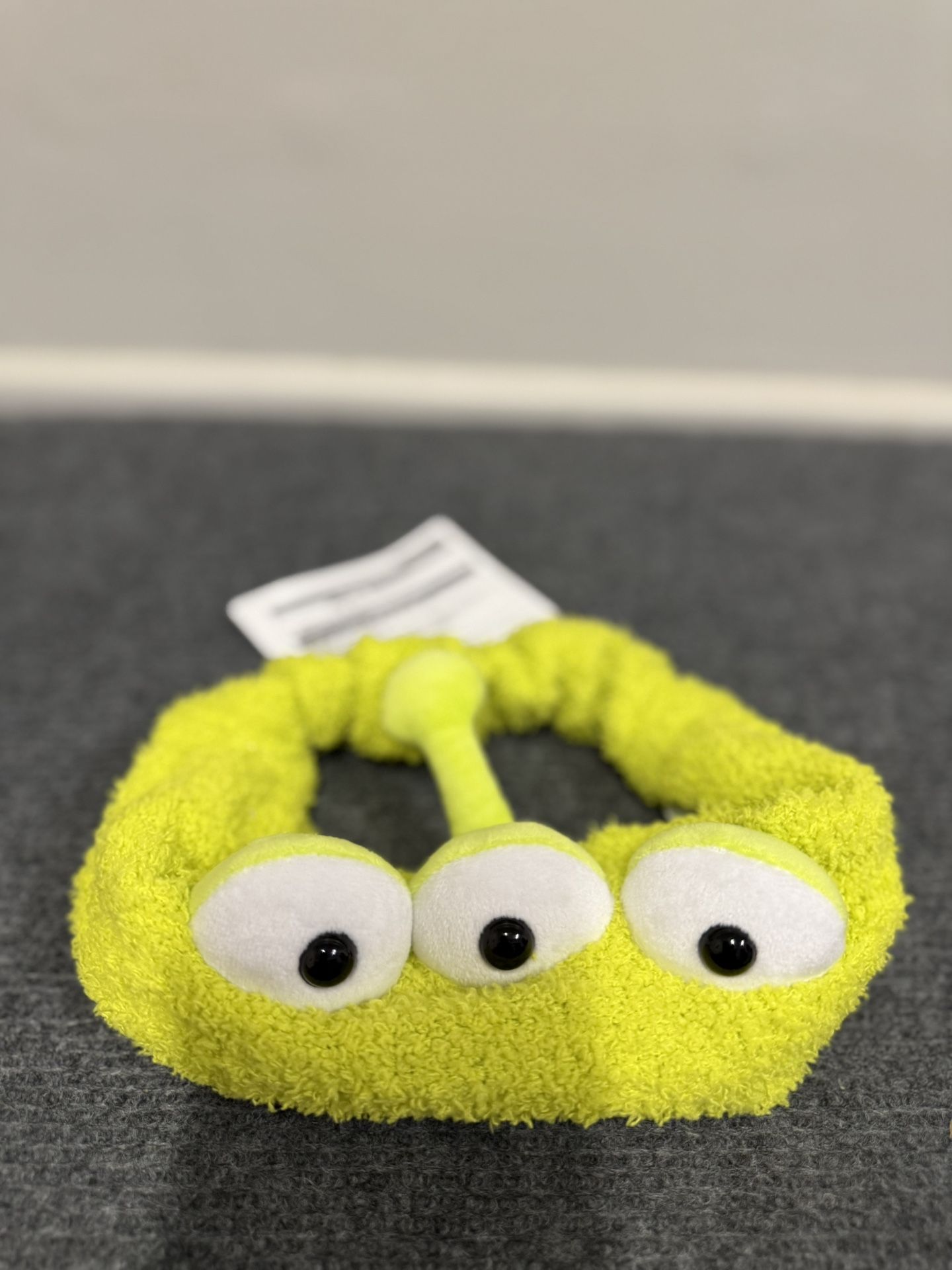 Tokyo Disneyland Resort Alien Stretch Ears Headband Exclusive New Disney Sea Fluffy TDR