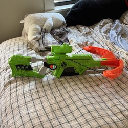 Nerf Zombie Crossbow