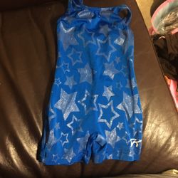 Size 4t/4 clothes gym outfit, and a sparkle outfit, black toto skit