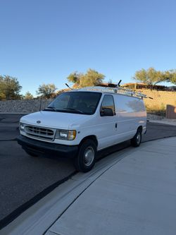 2001 Ford E-250