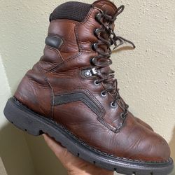 Red Wing 938 EH Lace Up Work boots  *Not steel toe * size 10 EE
