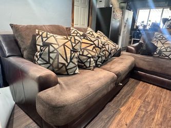 Sofa love seat