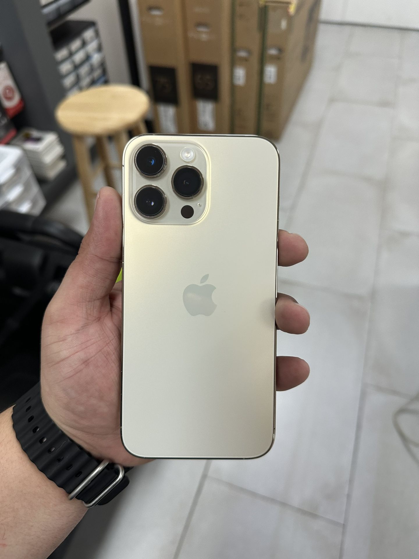 iPhone 14 Pro Max Unlocked 256GB! Finance For $50 Down Payment!!