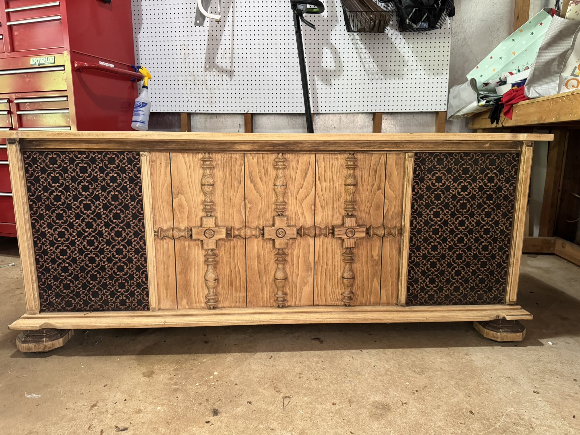 Vintage RCA Victor Record Cabinet