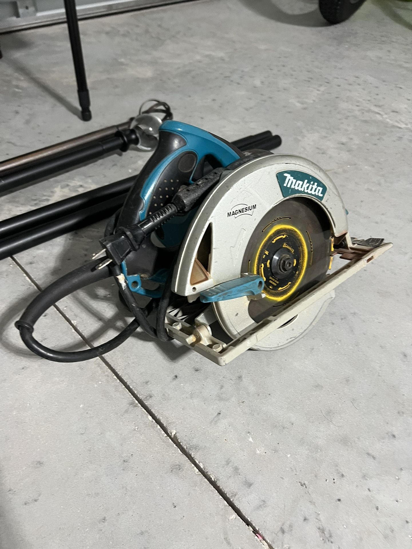 Hexsaw