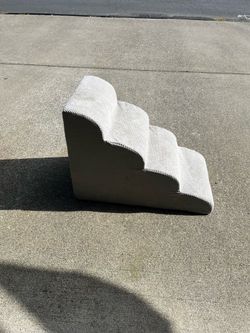 Steps for dogs to access beds, sofa, etc..