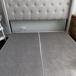 Queen frame and split box spring