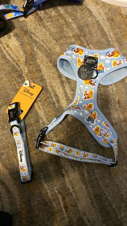 Winnie The Poo collar/harness set