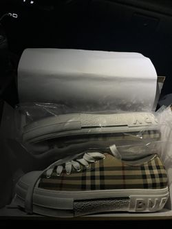 Burberry Shoes