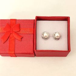 New Pearl Silver Stud Earrings 