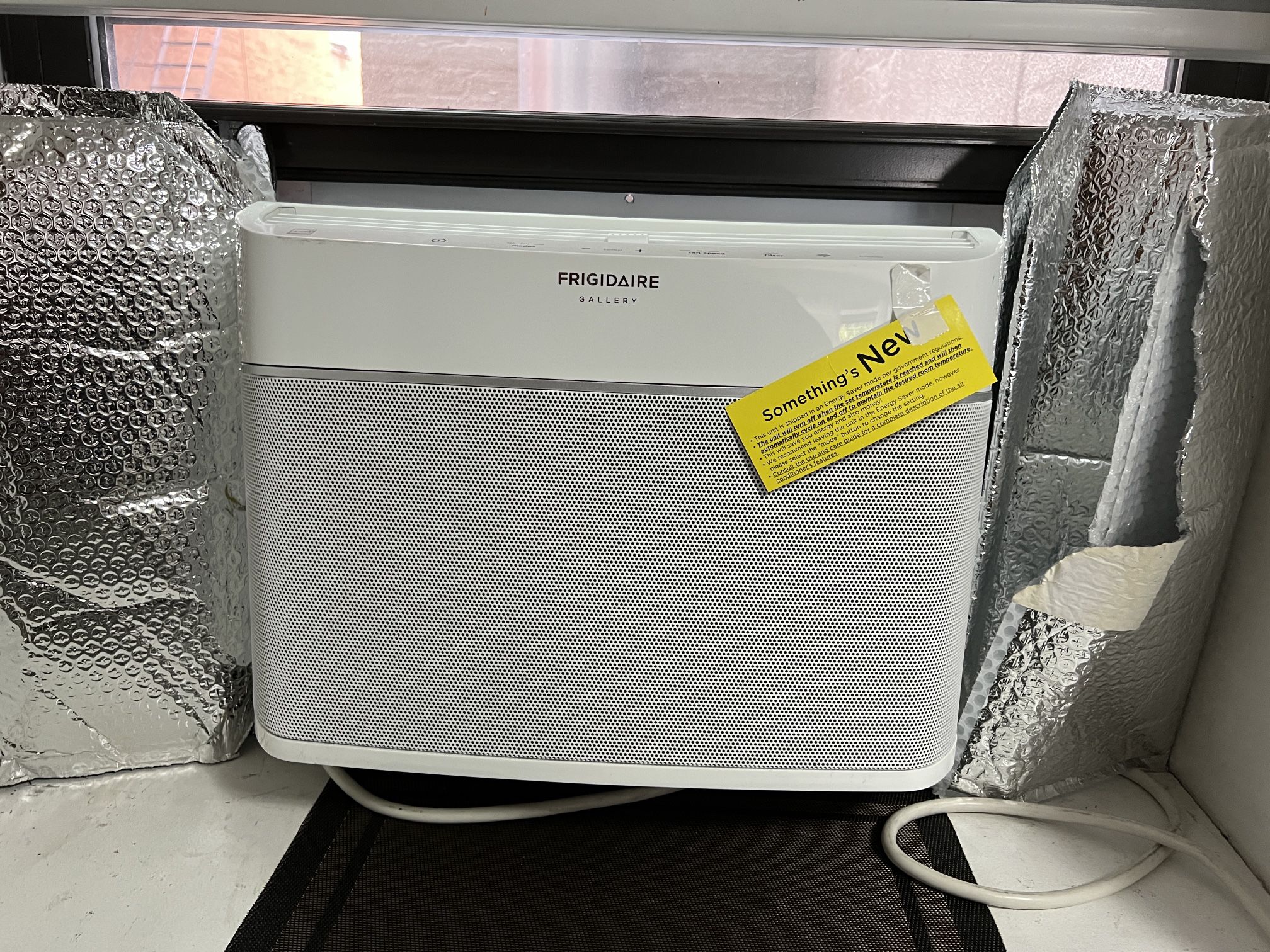 FRIGIDAIRE 12,000 BTU Smart Window Air Conditioner Wifi - $150 (Harlem )