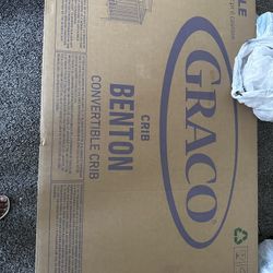 Crib /toddler Bed 