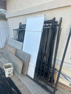 Free metal fence